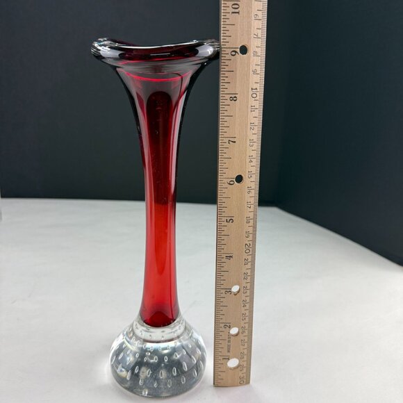 Vintage Aseda Glasbruk Red & Clear Art Glass Vase With Controlled Bubbles - Picture 10 of 10